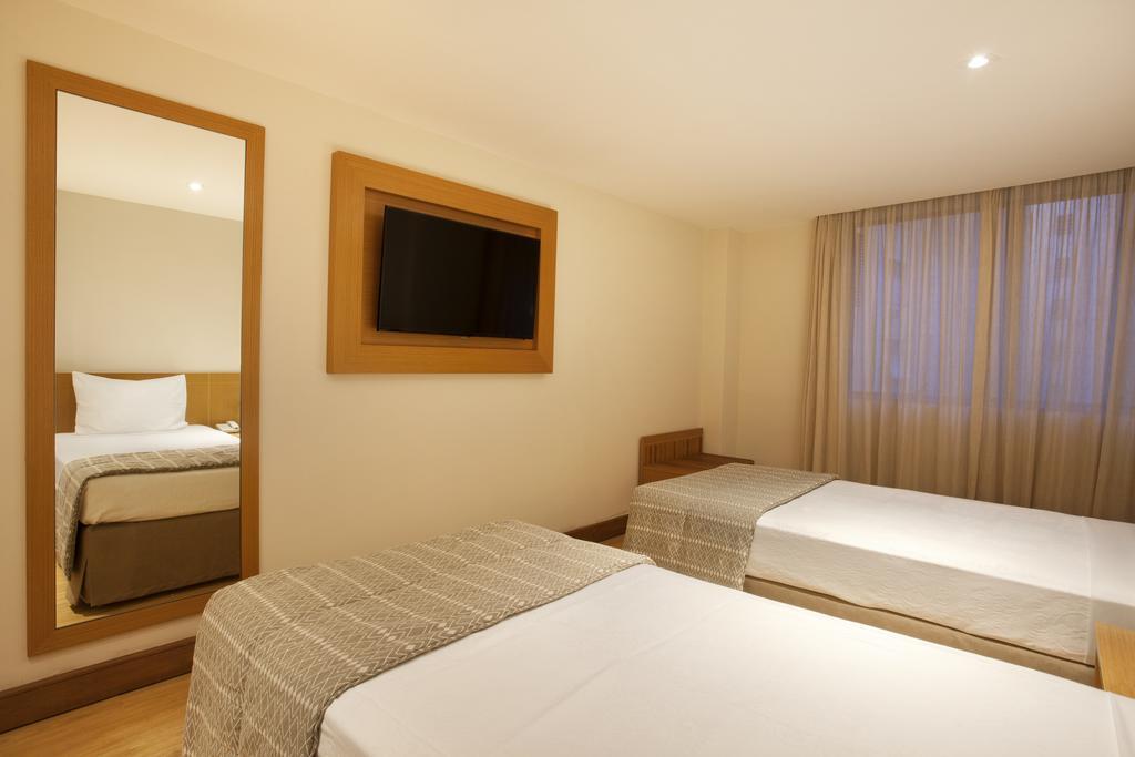 Quarto Standard com 2 Camas de Solteiro