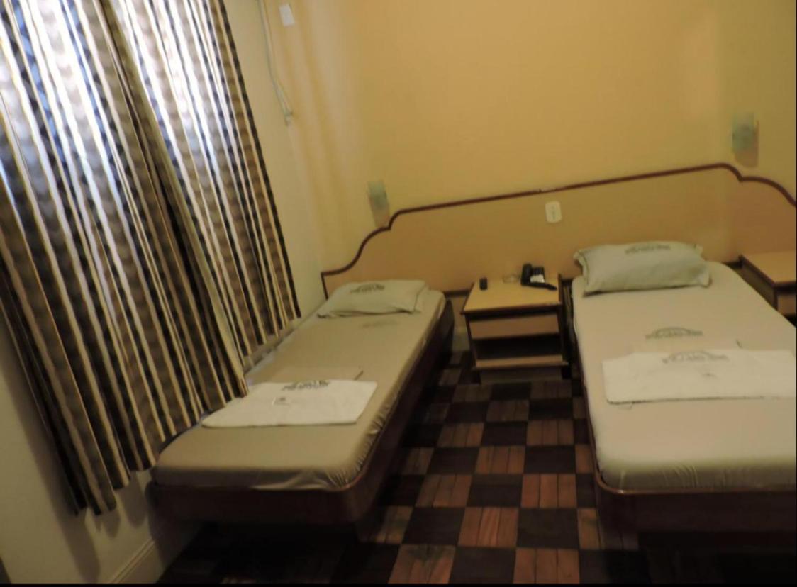 Quarto Standard com 2 Camas de Solteiro
