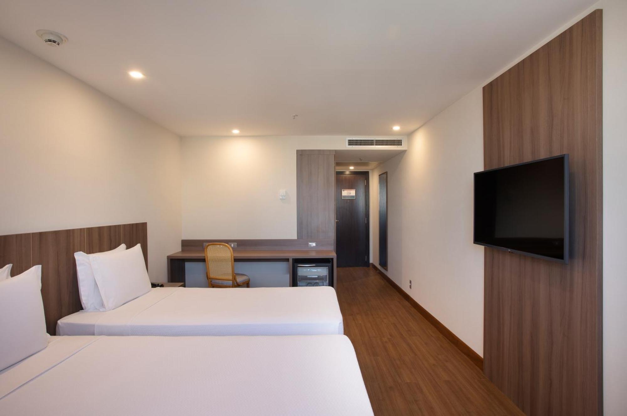 Quarto Superior Plus com 2 Camas de Solteiro