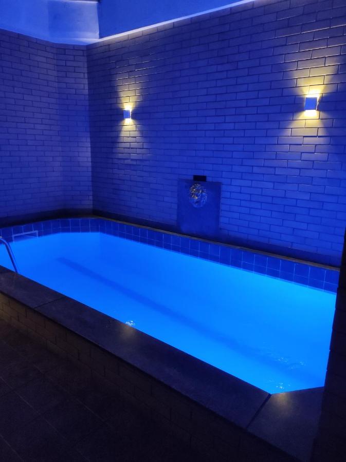 Suite Private Pool