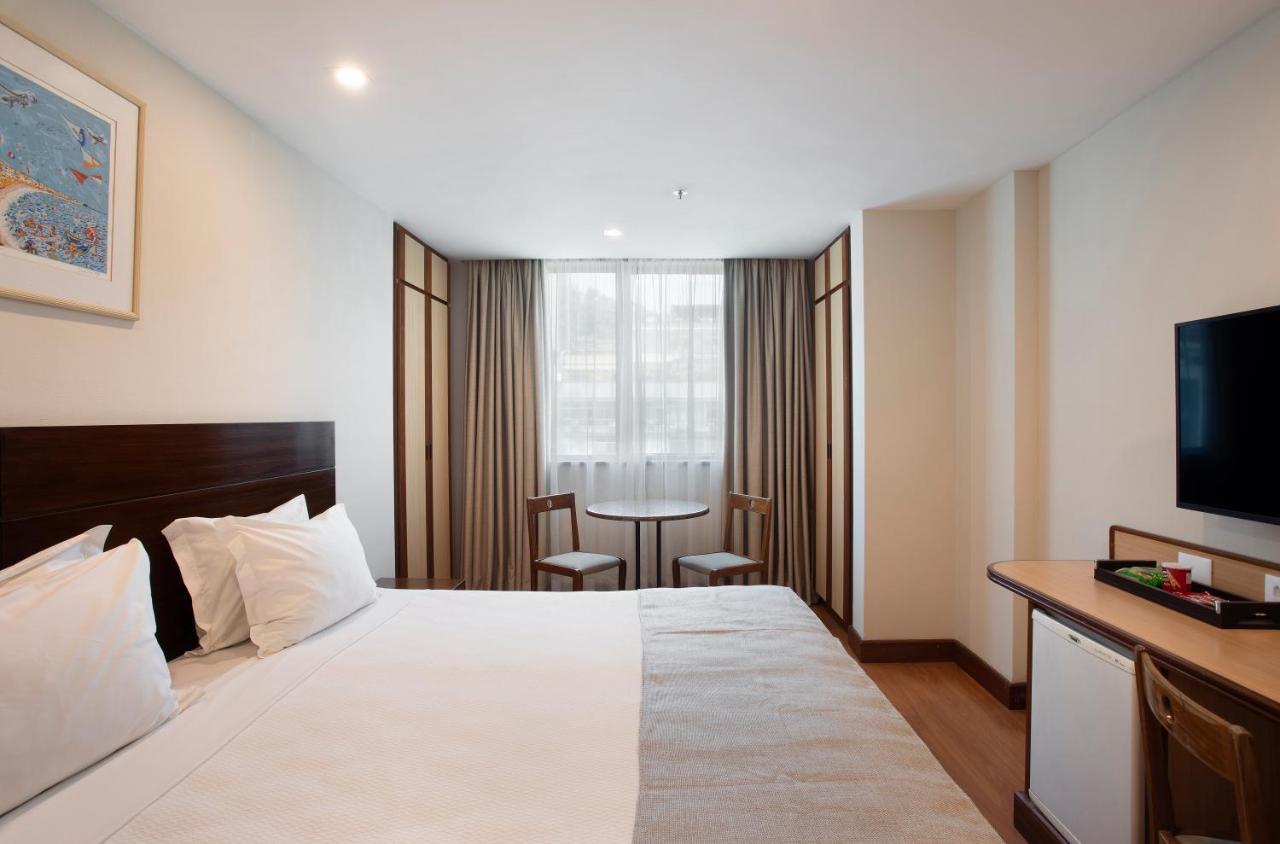 Deluxe Room Double Bed