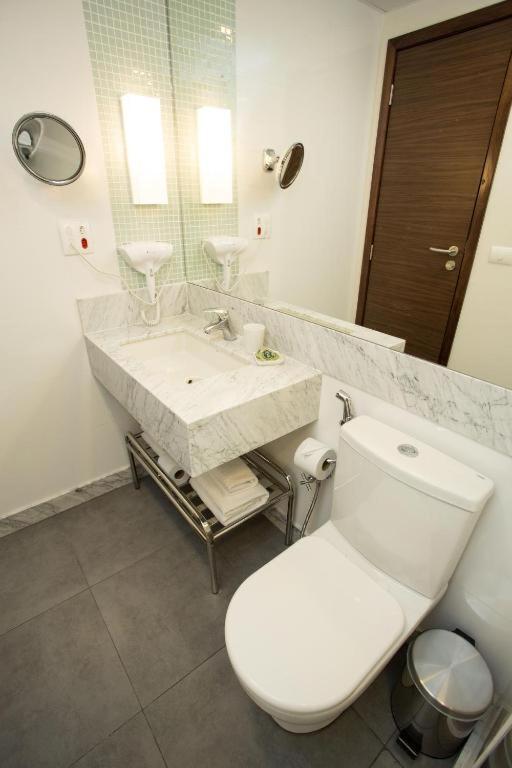 Luxury Triple Room
