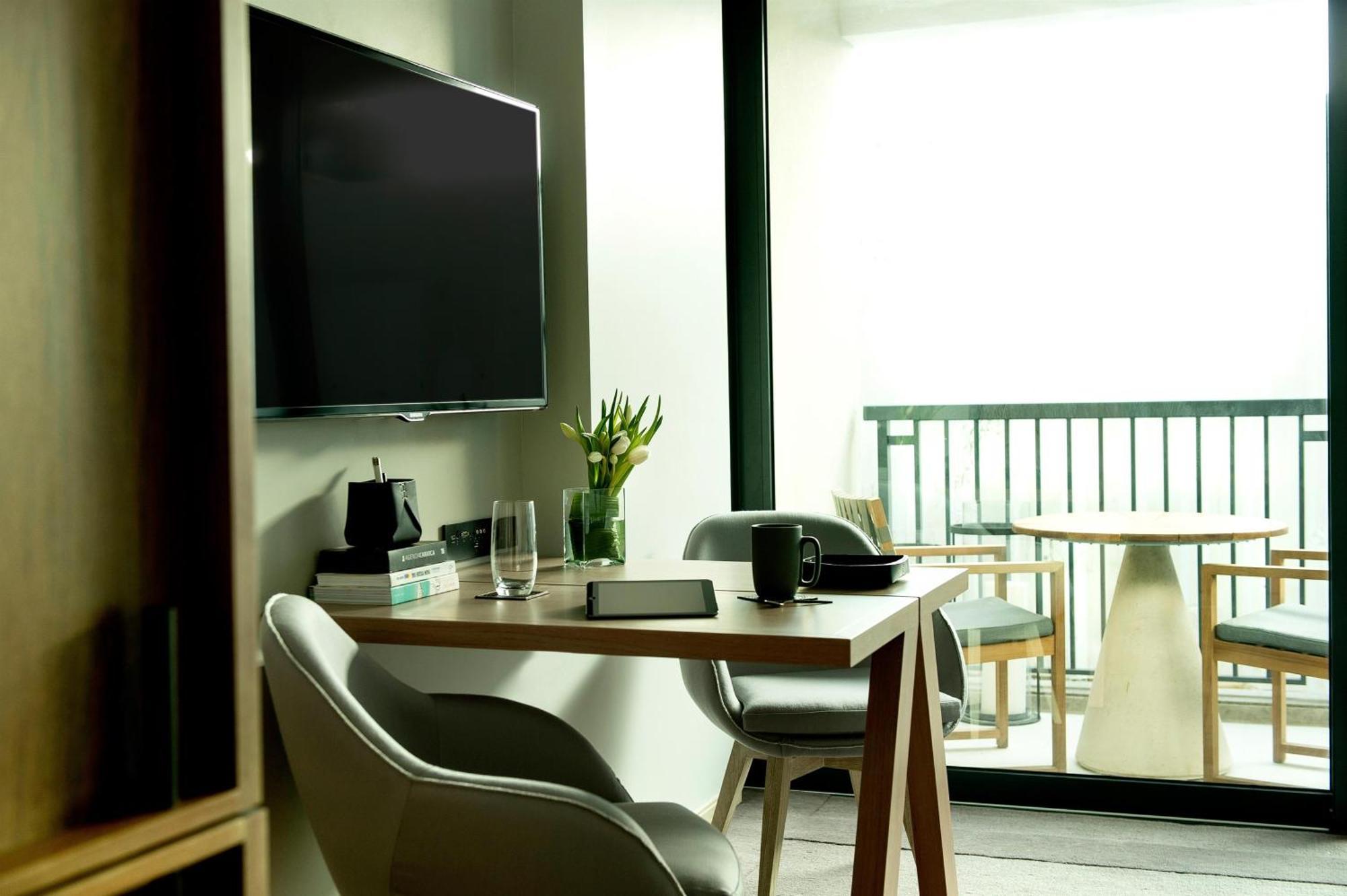 Twin Room Ocean View Club Access