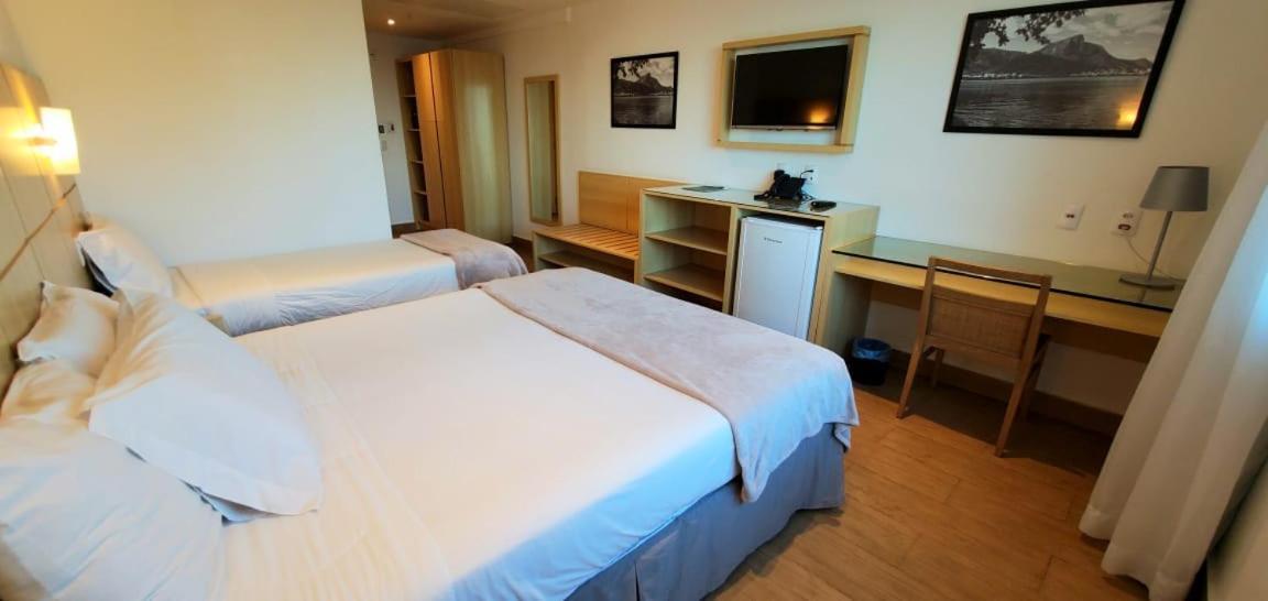 Triple Room partial sea view