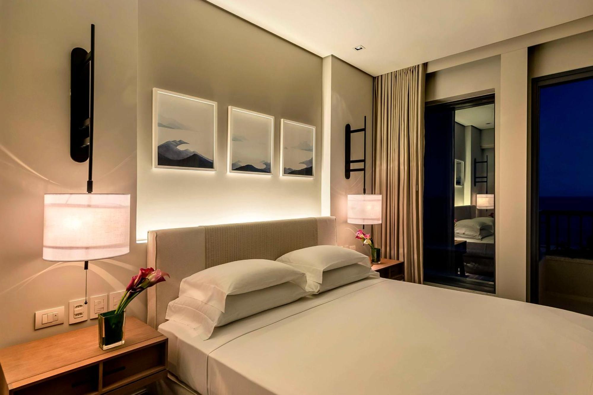 King Room Ocean View Club Access