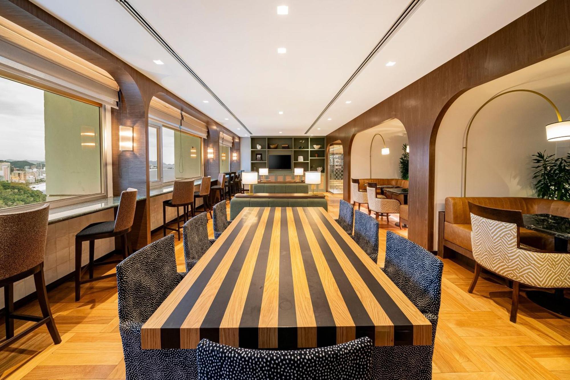 Club lounge access Presidential Suite 1 King Oceanfront