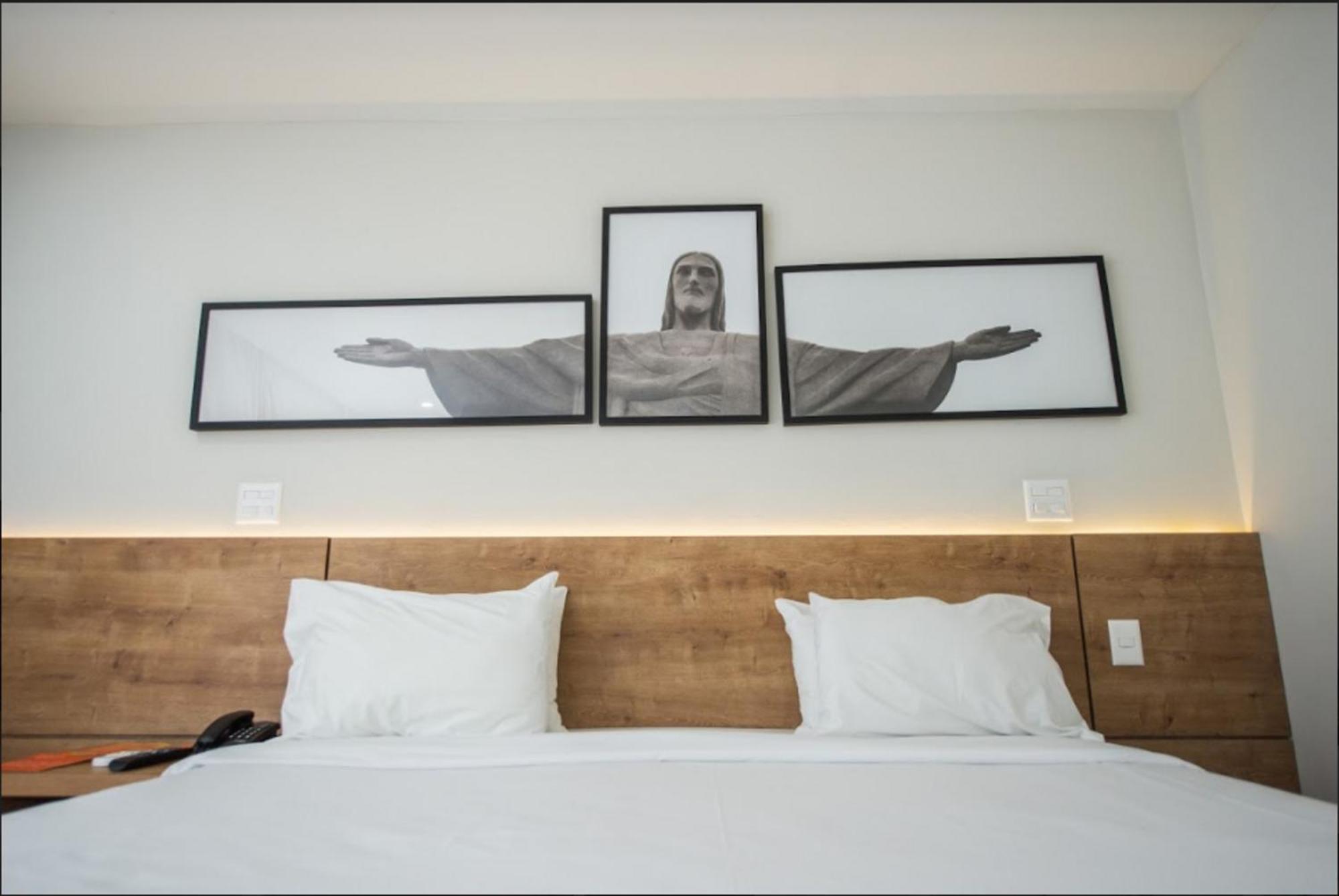 Deluxe Double Room,1657143131:JPEG
