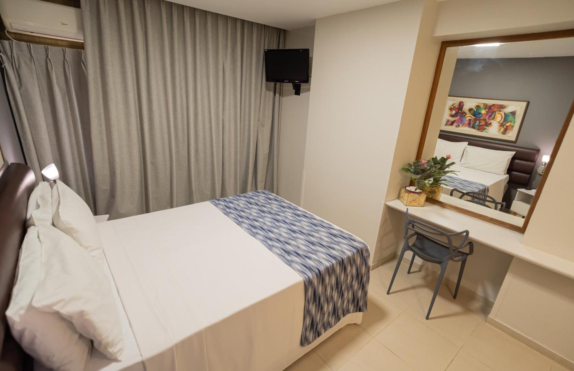 Deluxe Double Room Balcony,1688811365:JPEG