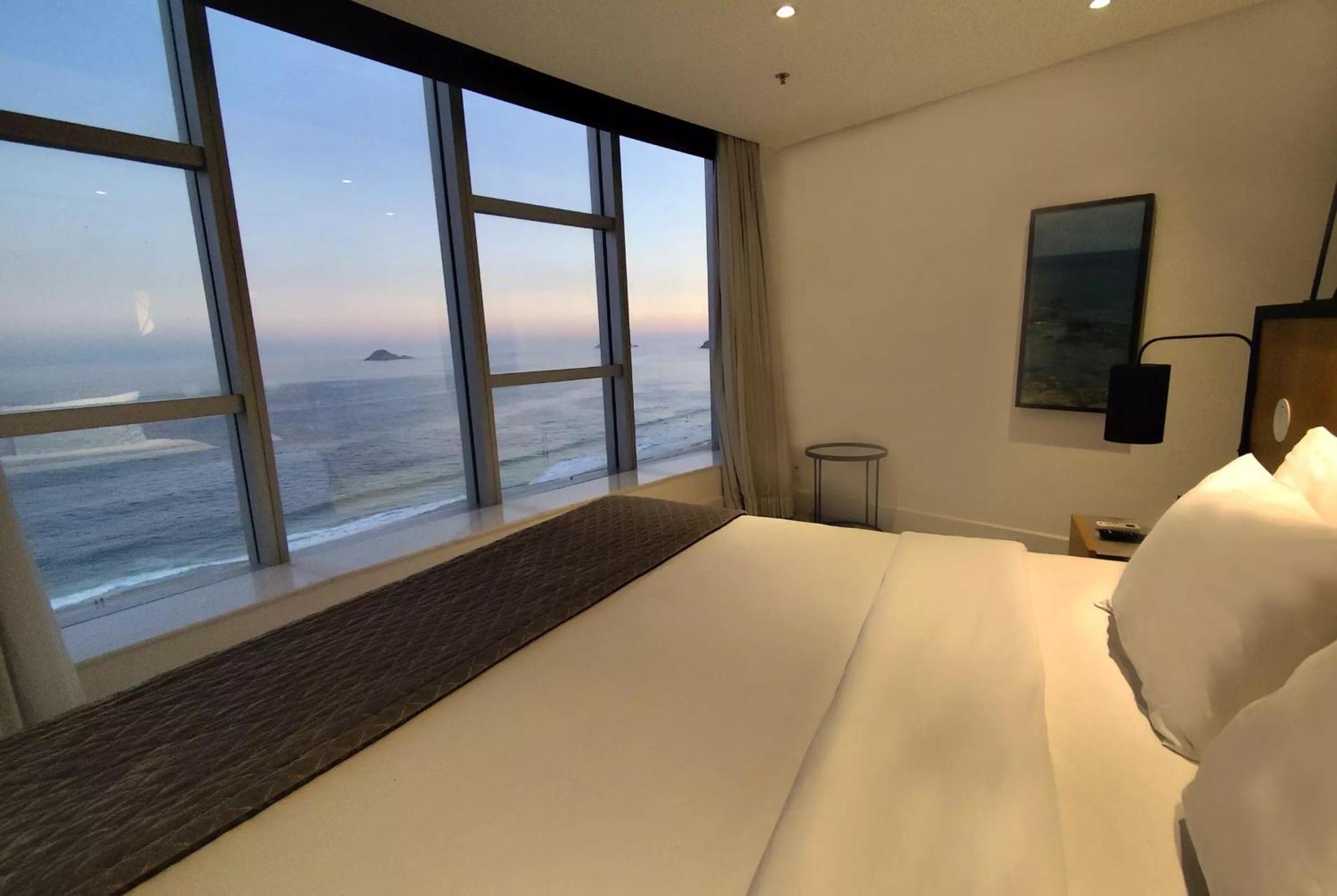 Deluxe Suite Sea View