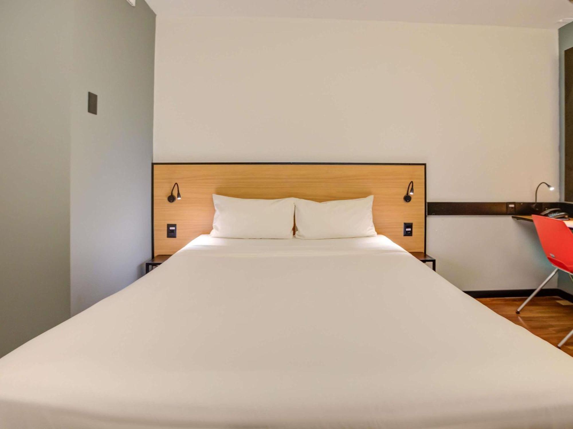 Standard One Double Bed