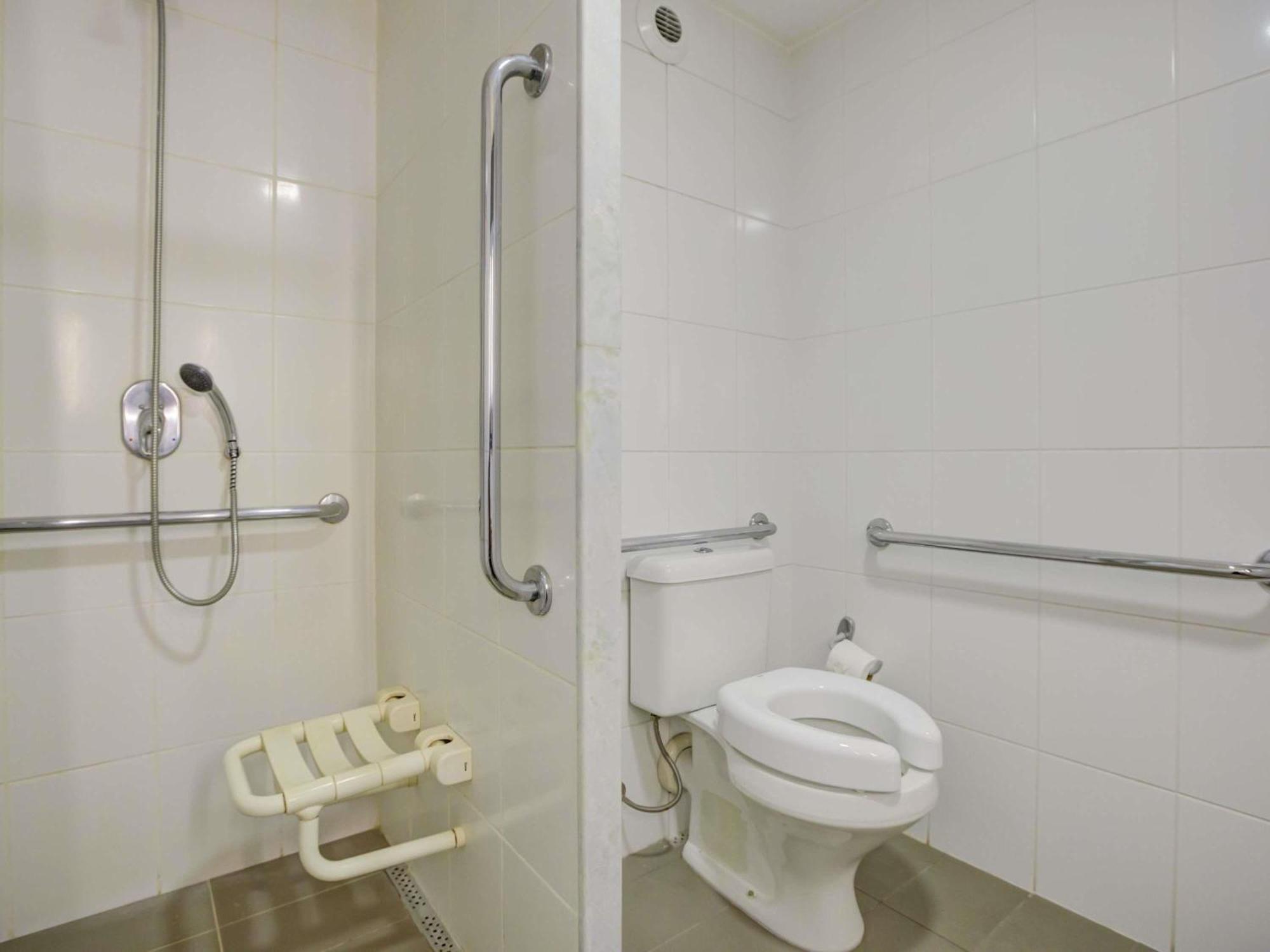 Standard Double Room Disability Access