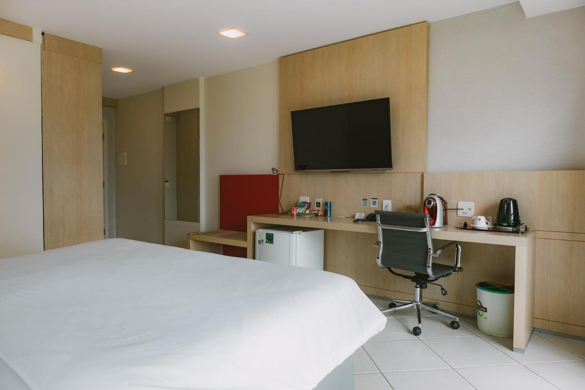Luxury Room King-Size Bed