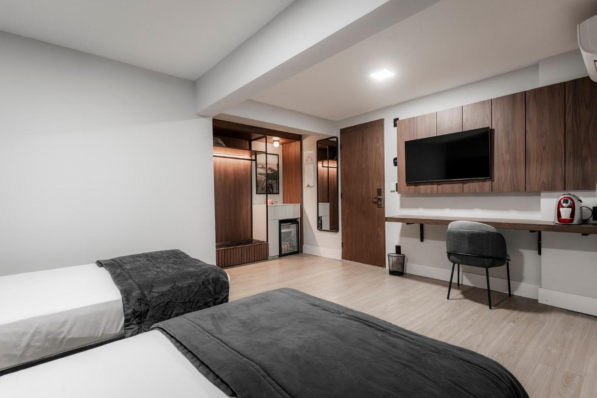 Standard Twin Room without view,1765582511:JPEG