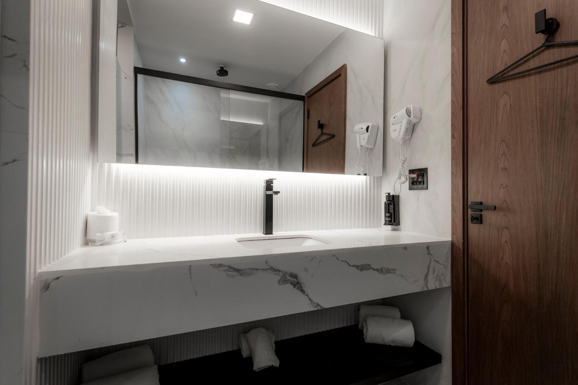 Luxury Triple Room