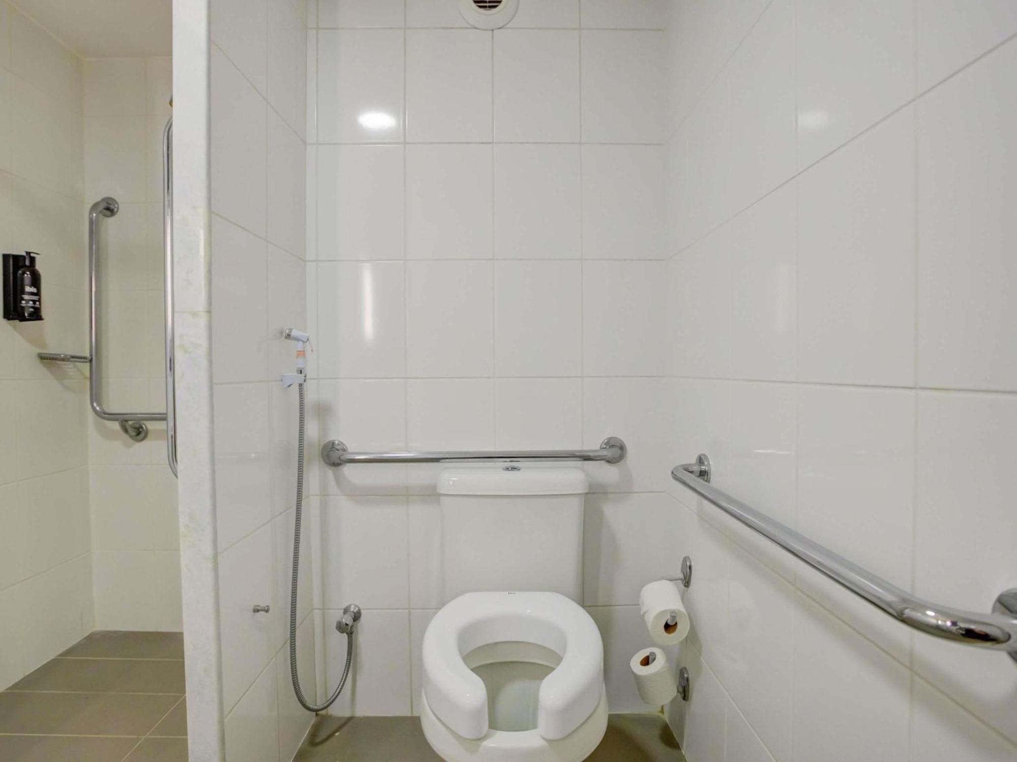 Standard Double Room Disability Access