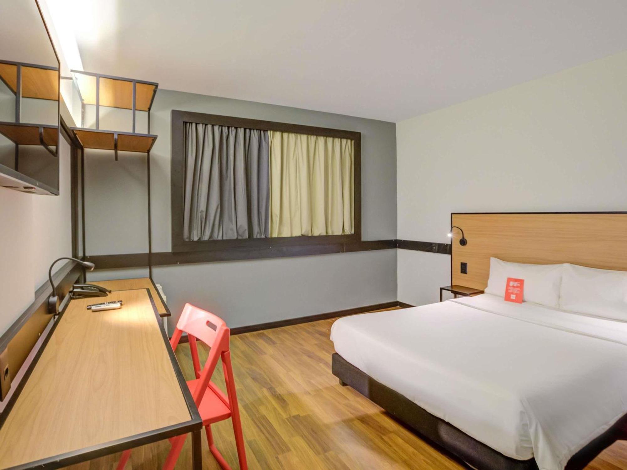 Standard Double Room Disability Access