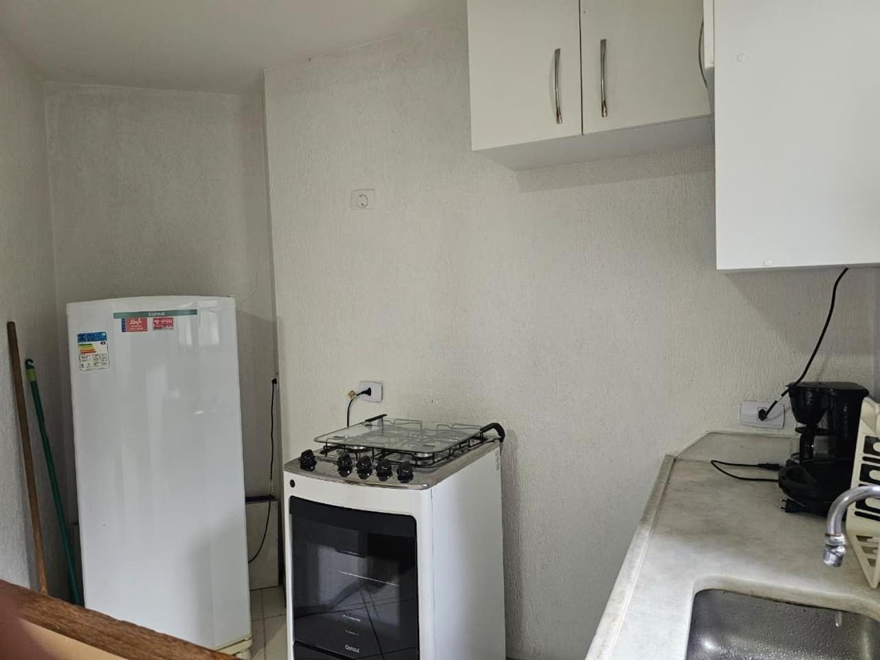 Deluxe One-Bedroom Apartment