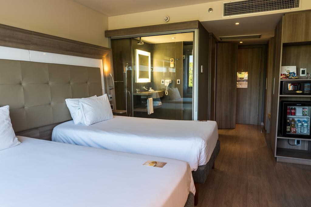Superior Apartment Twin Beds
