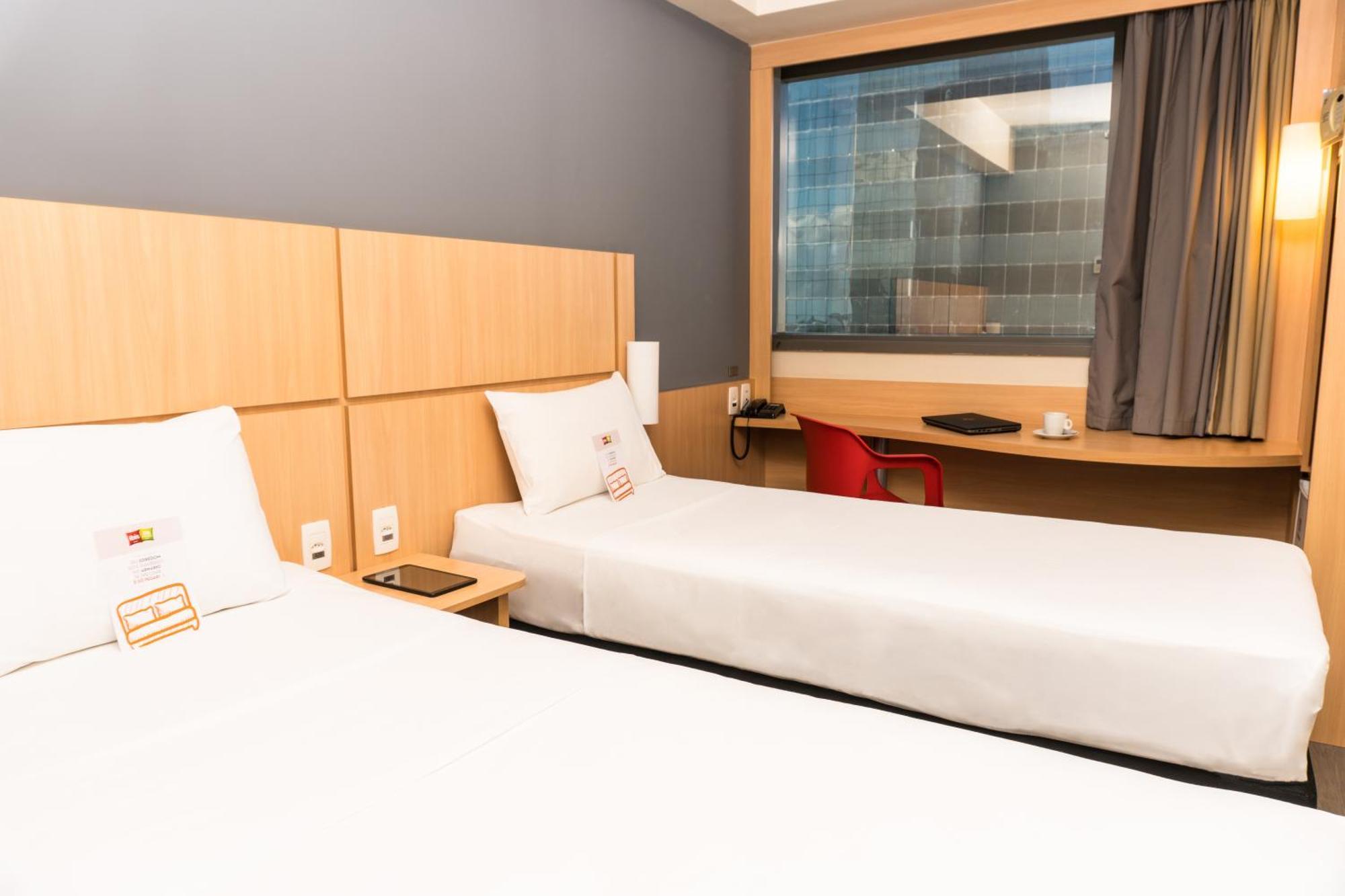 Standard Twin Room,527274552:JPEG