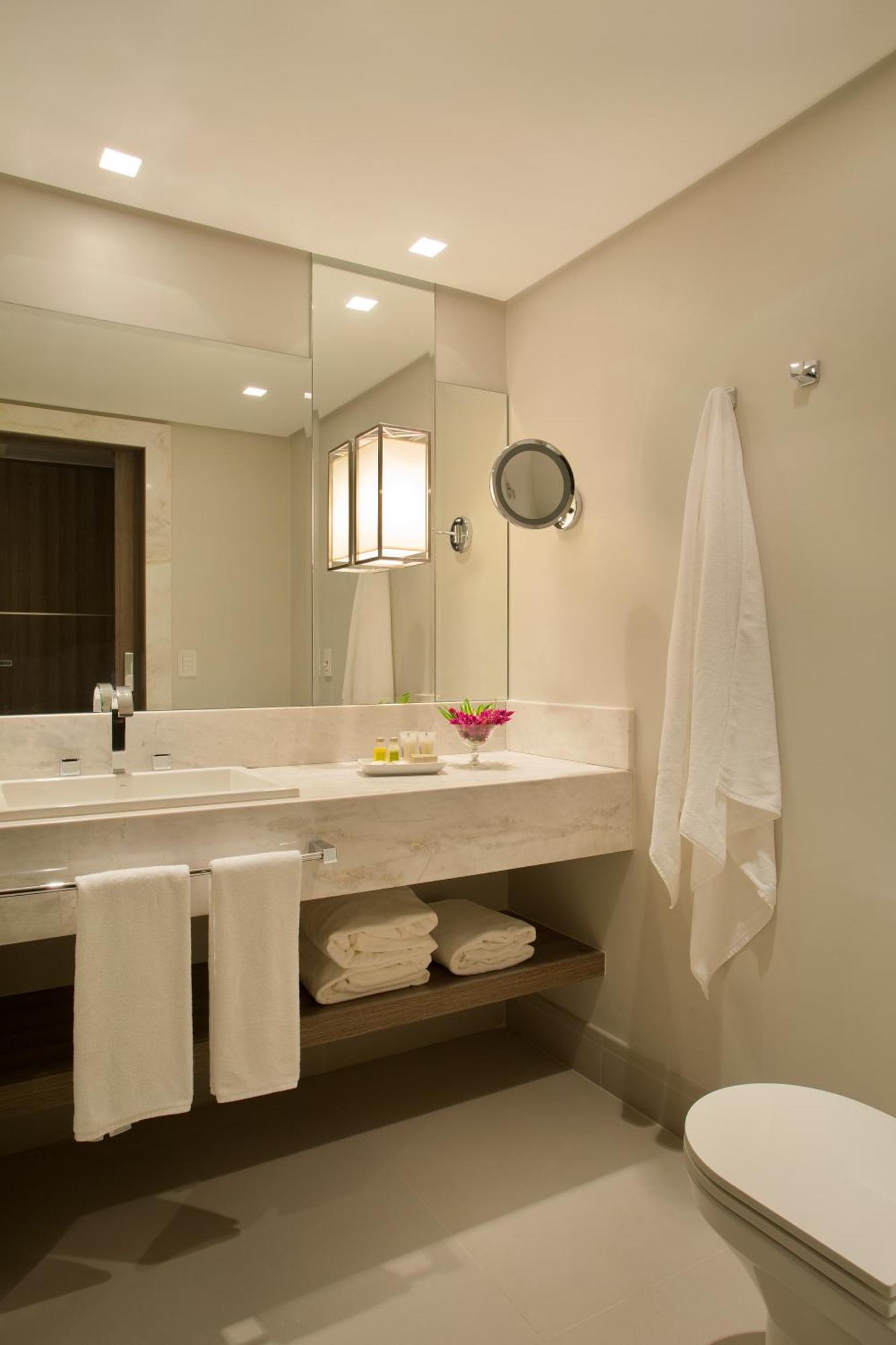 Superior Twin Room Disability Access