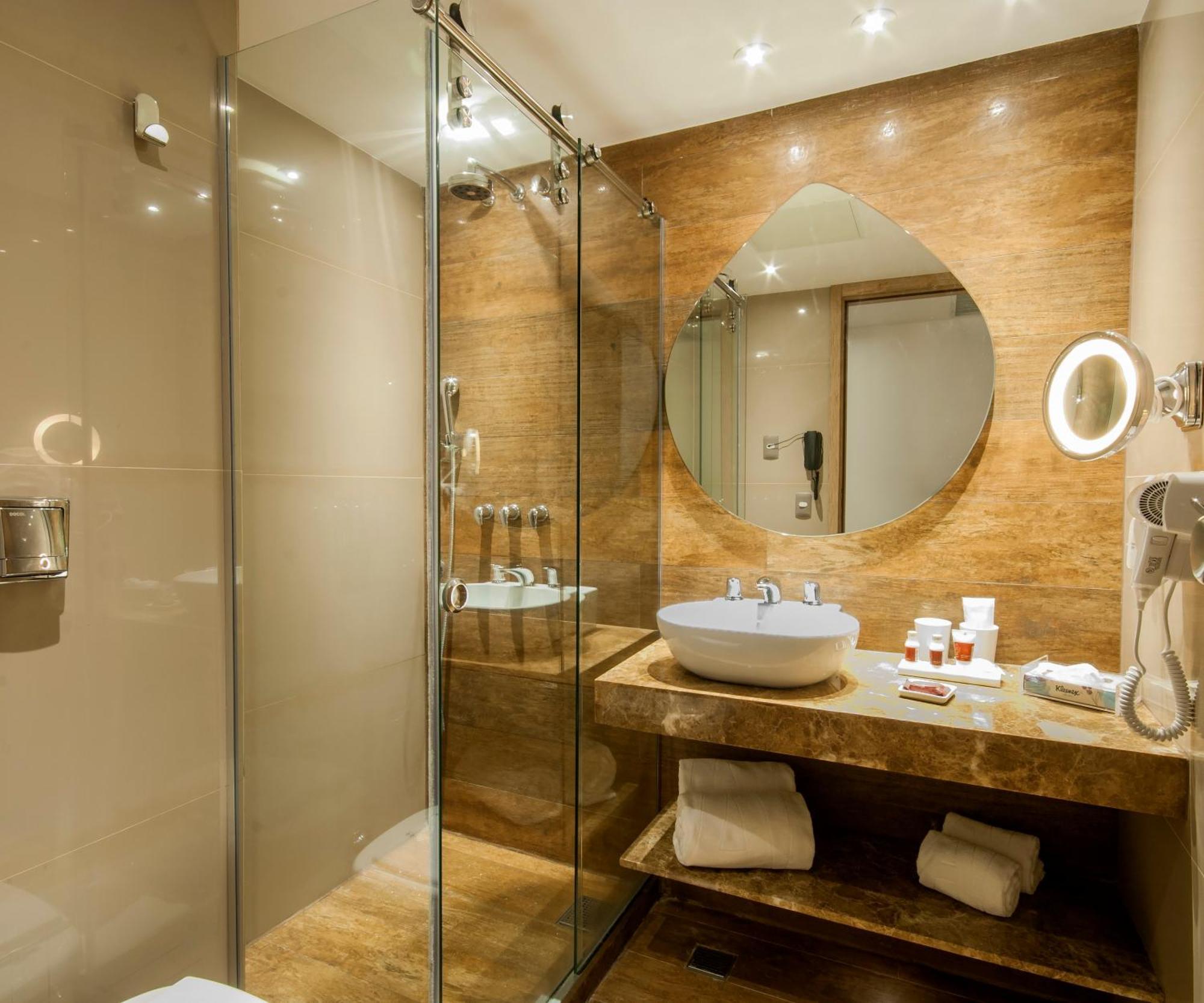 Quarto Superior com 2 Camas de Solteiro