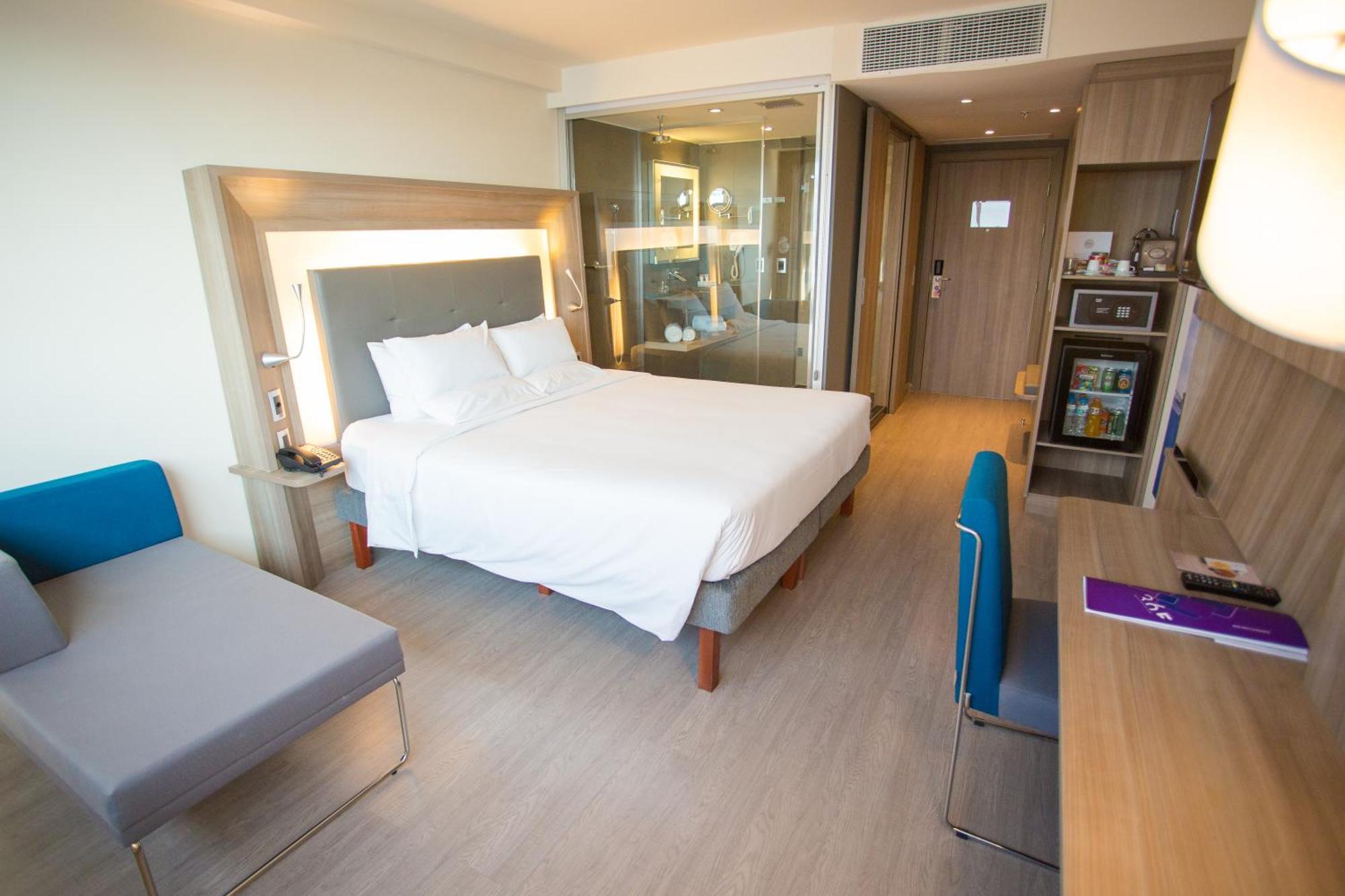 Executive Queen Room Sea View