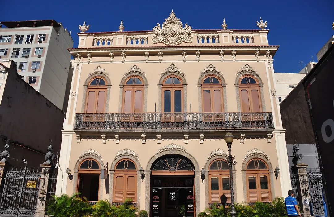 Hotel Plaza Riazor-1