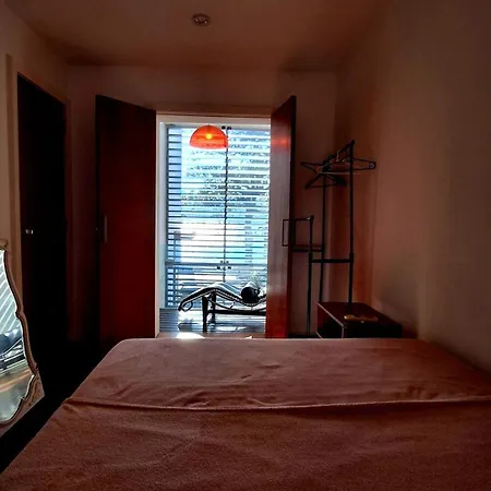 Luna Rossa Guest House-2
