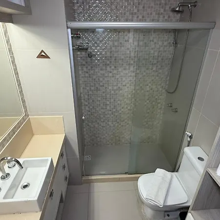 flat 2 quartos com piscina em Copacabana-3